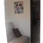 Dans La Pinède